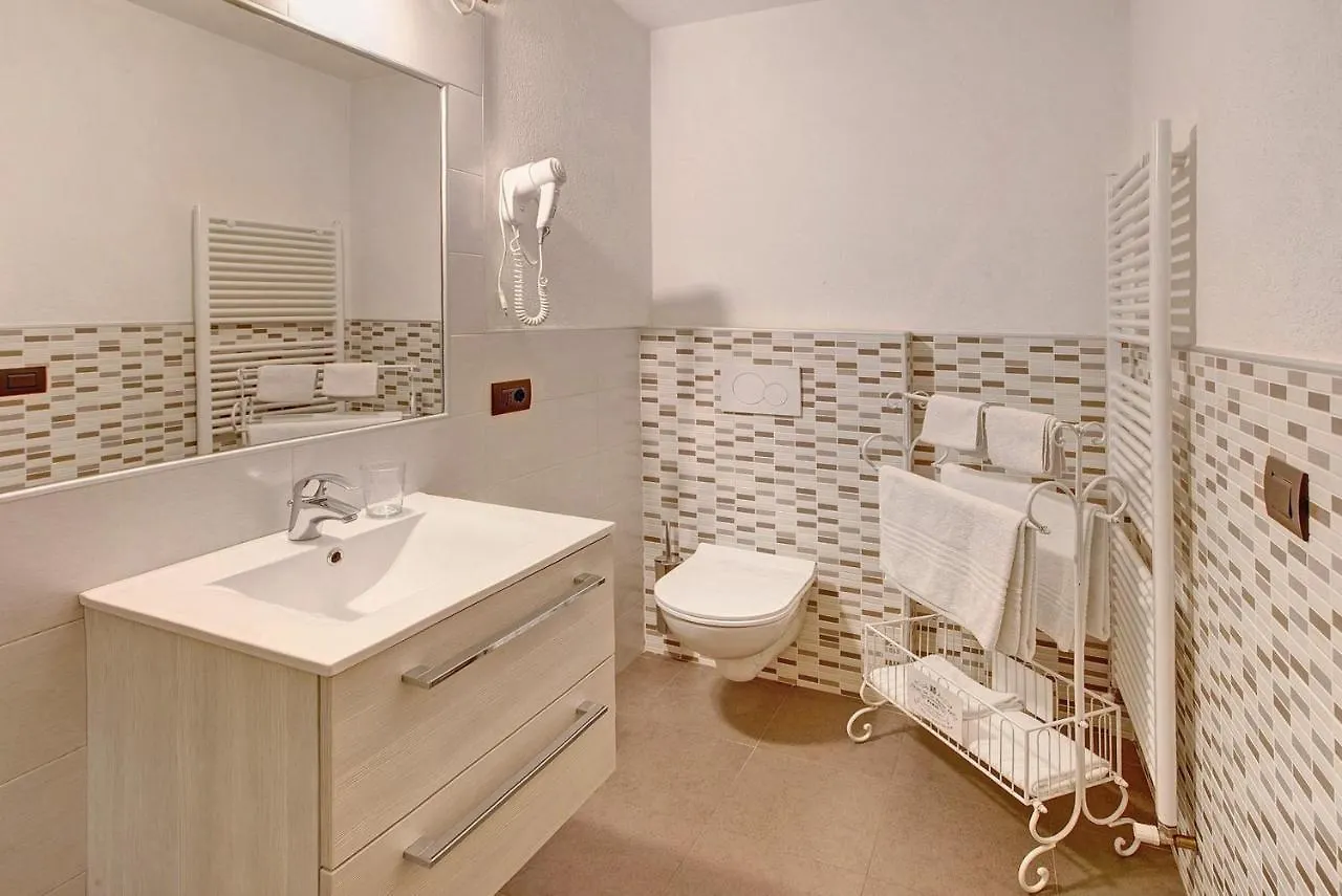 Apartment Appartamento Nonna Engadina Chalet Livigno